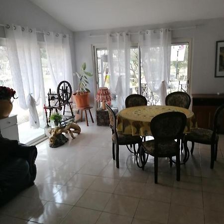 Maison Campagnarde Aups Bagian luar foto